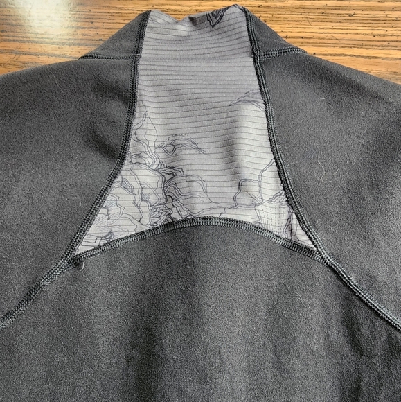 The North Face VaporWick Athletic Jacket - Picture 8 of 12